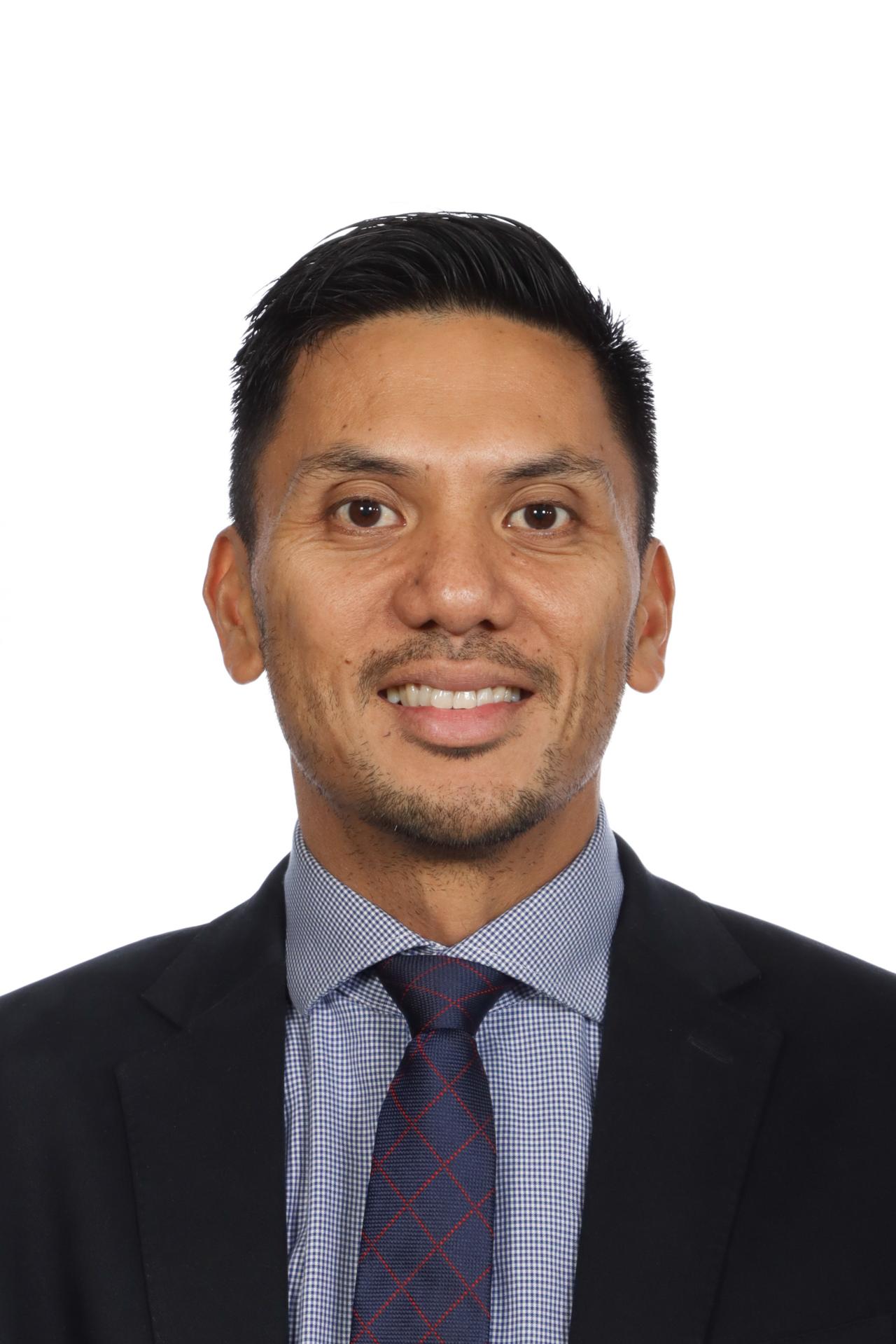 Mr Gabriel de Guzman